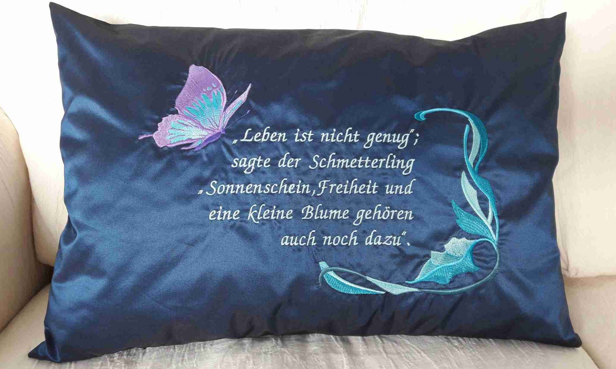 Schmetterlingskissen